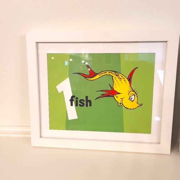 DR.SEUSS Chicago Museum set of 4 framed prints - Picture 2 of 5